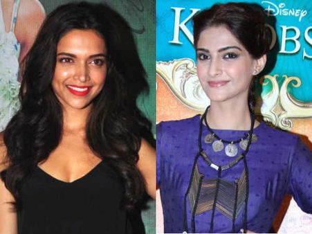 દીપિકા આગળ