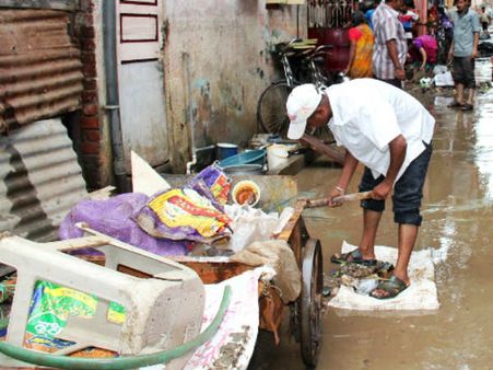 યંત્રો પણ મોટા પાયો કામે લગાડાયા