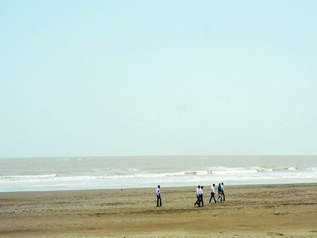 સુવાળી બીચ