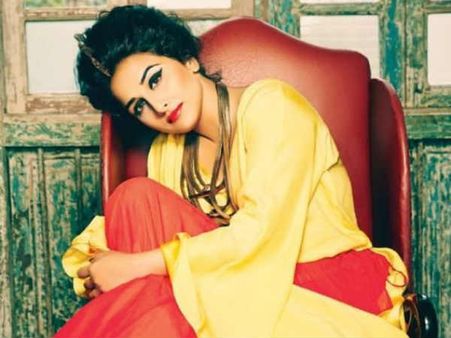 ભટ્ટના જીવન પર આધારિત