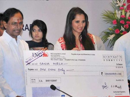 આ પહેલા પણ તેલંગણા સરકારે સાનિયાને આપ્યા હતા એક કરોડ