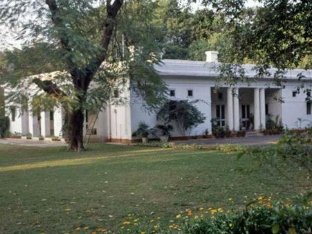 તો સરકાર ખાલી કરાવશે બે પૂર્વ વડાપ્રધાનોના બંગલા