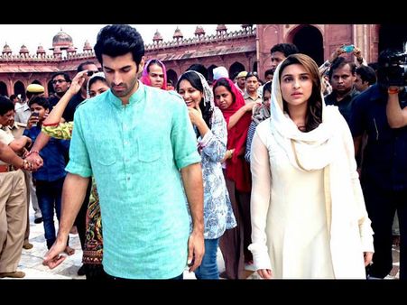 આદિત્ય-પરિણીતી