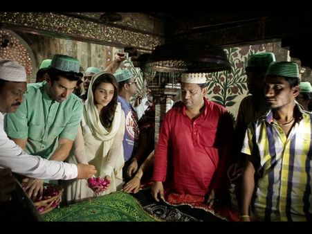 સલીમ ચિશ્તીના શરણે