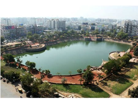 વસ્ત્રાપુર તળાવ અને સુભાષબ્રિજ પણ કોમનમેન માટે બંધ