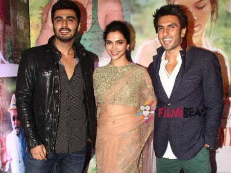 લવર્સ વચ્ચે દીપિકા