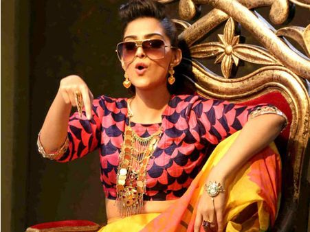 જોવી કે કેમ? જોવી કે કેમ?