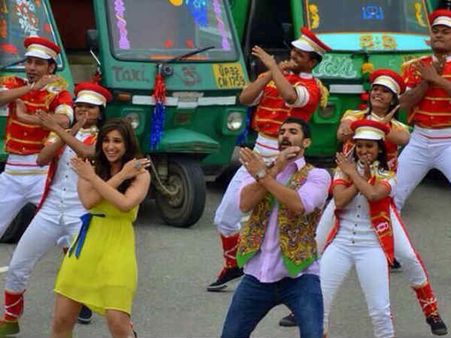 તસવીરોમાં દાવત એ ઇશ્ક તસવીરોમાં દાવત એ ઇશ્ક