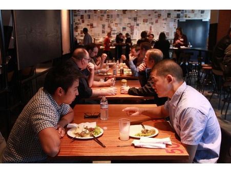 ફેસબુકનું મેનલો પાર્ક હેડક્વાર્ટ- એક ટૂર