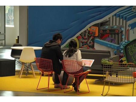 ફેસબુકનું મેનલો પાર્ક હેડક્વાર્ટ- એક ટૂર