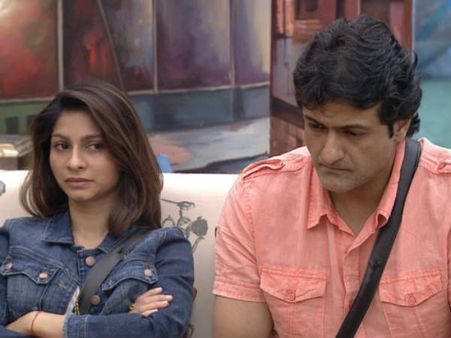 બિગ બૉસ 7 હાઉસમાં અરમાન-તનીષા બિગ બૉસ 7 હાઉસમાં અરમાન-તનીષા