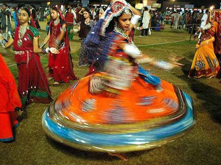 ગરબા આયોજન સ્થળોનું ચેકિંગ