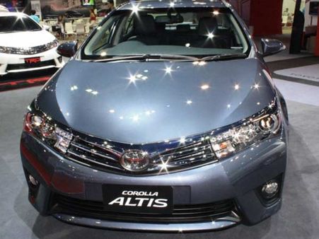 એન્જીન સ્પેસિફિકેશનઃ-ટોયોટા કોરોલા એલ્ટિસ