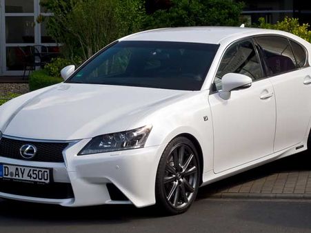 લેક્સસ જીએસ