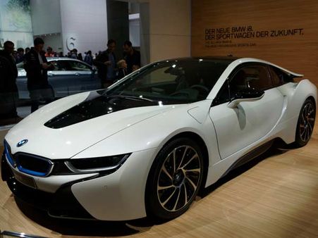 બીએમડબલ્યુ આઇ8