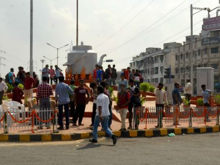 તમામ ખર્ચ સિલ્વર ઓક કોલેજે ઉઠાવ્યો