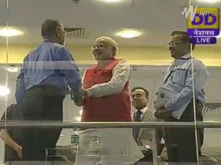 પ્રથમ ગ્રાસે મક્ષિકા નહીં, પ્રથમ ગ્રાસે મંગળ