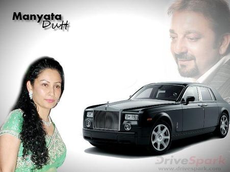 માન્યતા દત્તની રોયલ સવારી