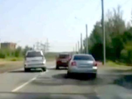 પુર ઝડપે ચલાવી એસયુવી