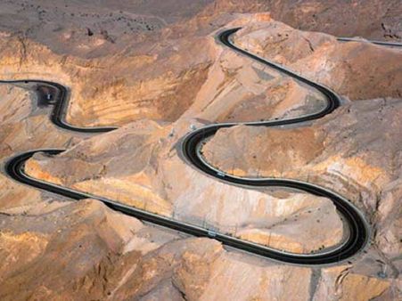 જેબલ હાફીટ માઉન્ટેન રોડ