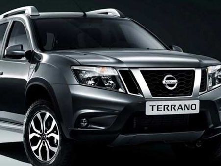 એન્જીનઃ- નિસાન ટેર્રાનો