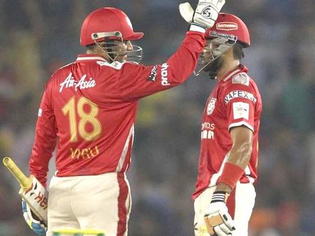 મનને મારું બેટ આપી દેત