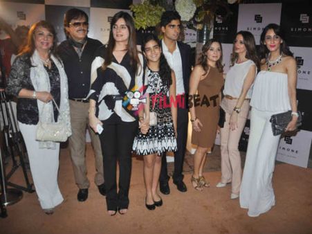 સિમોન સ્ટોર લૉન્ચિંગ ઇવેંટ