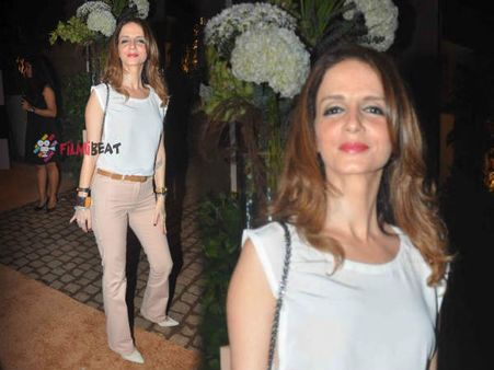 સિમોન સ્ટોર લૉન્ચિંગ ઇવેંટ