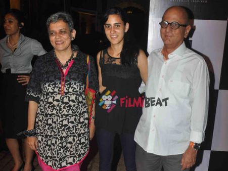 સિમોન સ્ટોર લૉન્ચિંગ ઇવેંટ