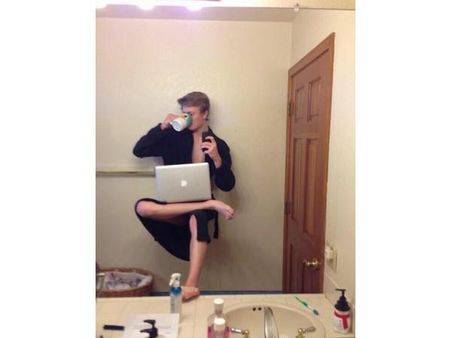 અમેઝિંગ સેલ્ફીઝ અમેઝિંગ સેલ્ફીઝ