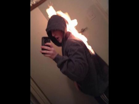 અમેઝિંગ સેલ્ફીઝ અમેઝિંગ સેલ્ફીઝ