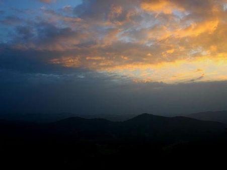 કૂર્ગમાં સનસેટ