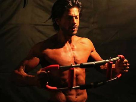 શાહરુખ ખાનનું 10 પૅક એબ્સ વર્કઆઉટ