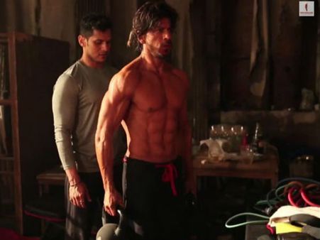 શાહરુખ ખાનનું 10 પૅક એબ્સ વર્કઆઉટ