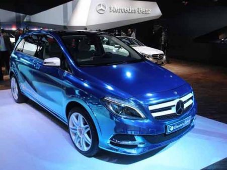 મર્સીડિઝ બેન્ઝ ઇ ક્લાસ ઇલેક્ટ્રિક ડ્રાઇવ