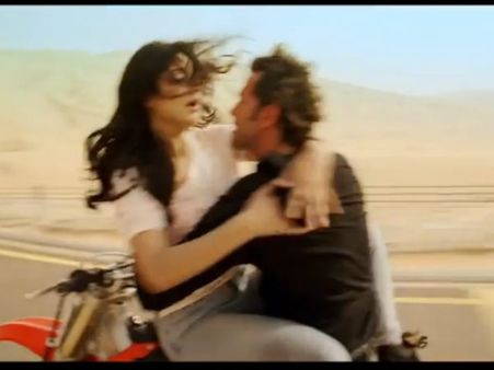 બૅંગ બૅંગની તસવીરી ઝલક