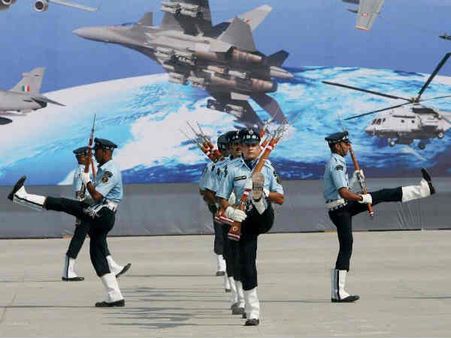 Pics: એરફોર્સ ડે અને આકાશના જાંબાજ જવાનો