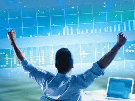 બજારમાં સંતુલન જળવાયું છે