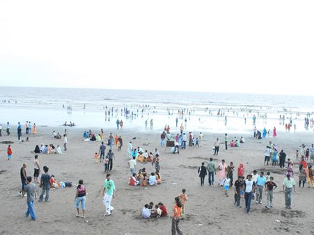 દાંડી બીચ