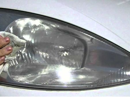 હેડલાઇટની ચમક