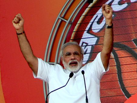 પાક.ને આપવામાં આવ્યો છે જવાબ, આ માત્ર ગોળી ચલાવવાનો સમય: મોદી