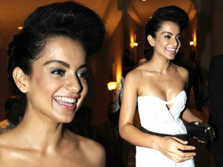 કટઆઉટ આઉટફિટમાંથી હસીનાઓનું છલકાતું હુશ્ન