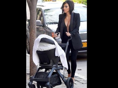 કિમ ઇન બ્લૅક કિમ ઇન બ્લૅક