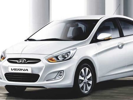 ડિમેન્શન્સઃ- હુન્ડાઇ વેર્ના