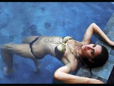 ક્વીન્સ ગર્લ