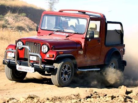 મહિન્દ્રા થાર