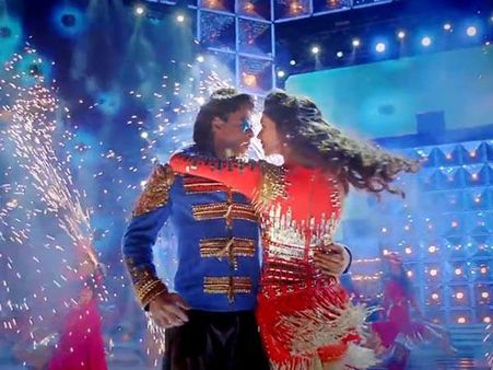 શાહરુખની 'હૅપ્પી ન્યુ ઈયર'' જોવા ન દિધી તો પત્નીએ પીધું એસિડ