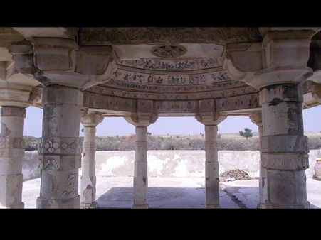 મહત્વપૂર્ણ તીર્થ સ્થળ