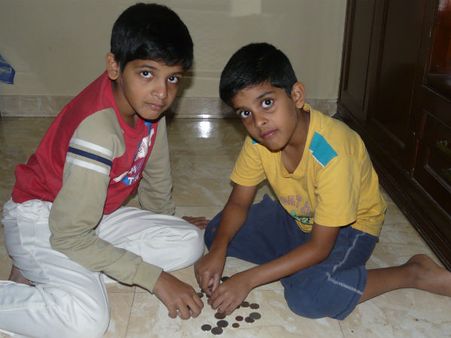 ભારતમાં કિડ્સ સેવિંગ બેંક એકાઉન્ટ શા માટે વ્યર્થ છે?