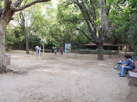 બાળકોને મોજ કરવાનું સુંદર સ્થળ છે